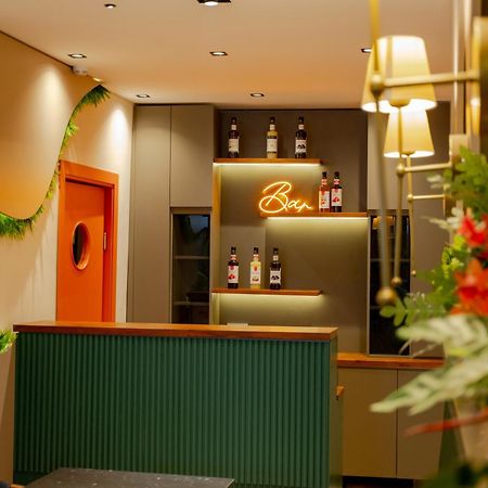 Fly Point Airport Hotel Arnavutkoy Екстер'єр фото
