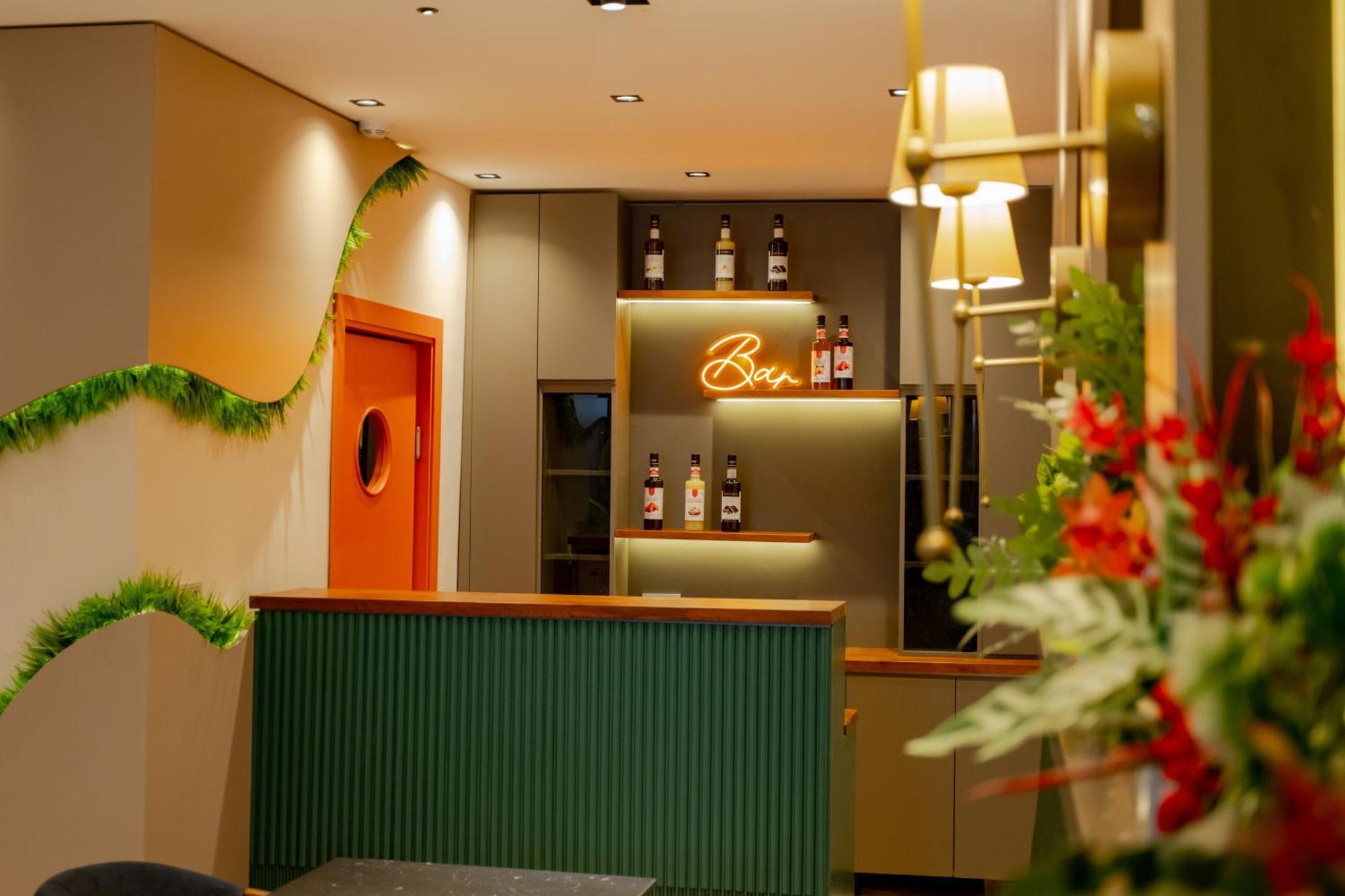 Fly Point Airport Hotel Arnavutkoy Екстер'єр фото