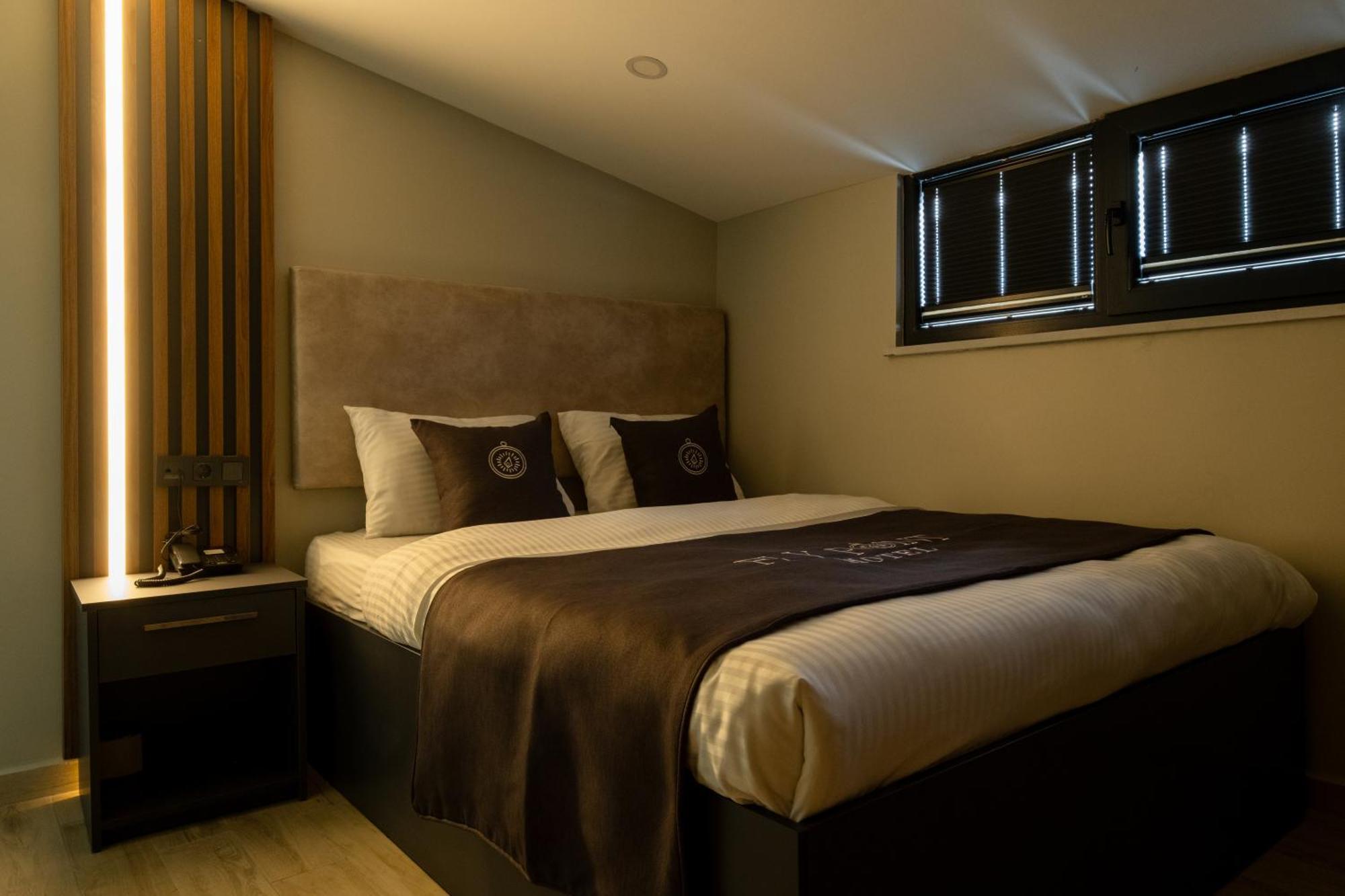 Fly Point Airport Hotel Arnavutkoy Екстер'єр фото
