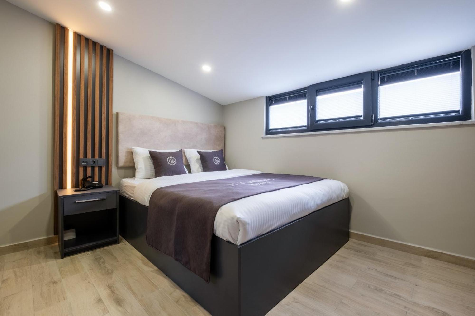 Fly Point Airport Hotel Arnavutkoy Екстер'єр фото