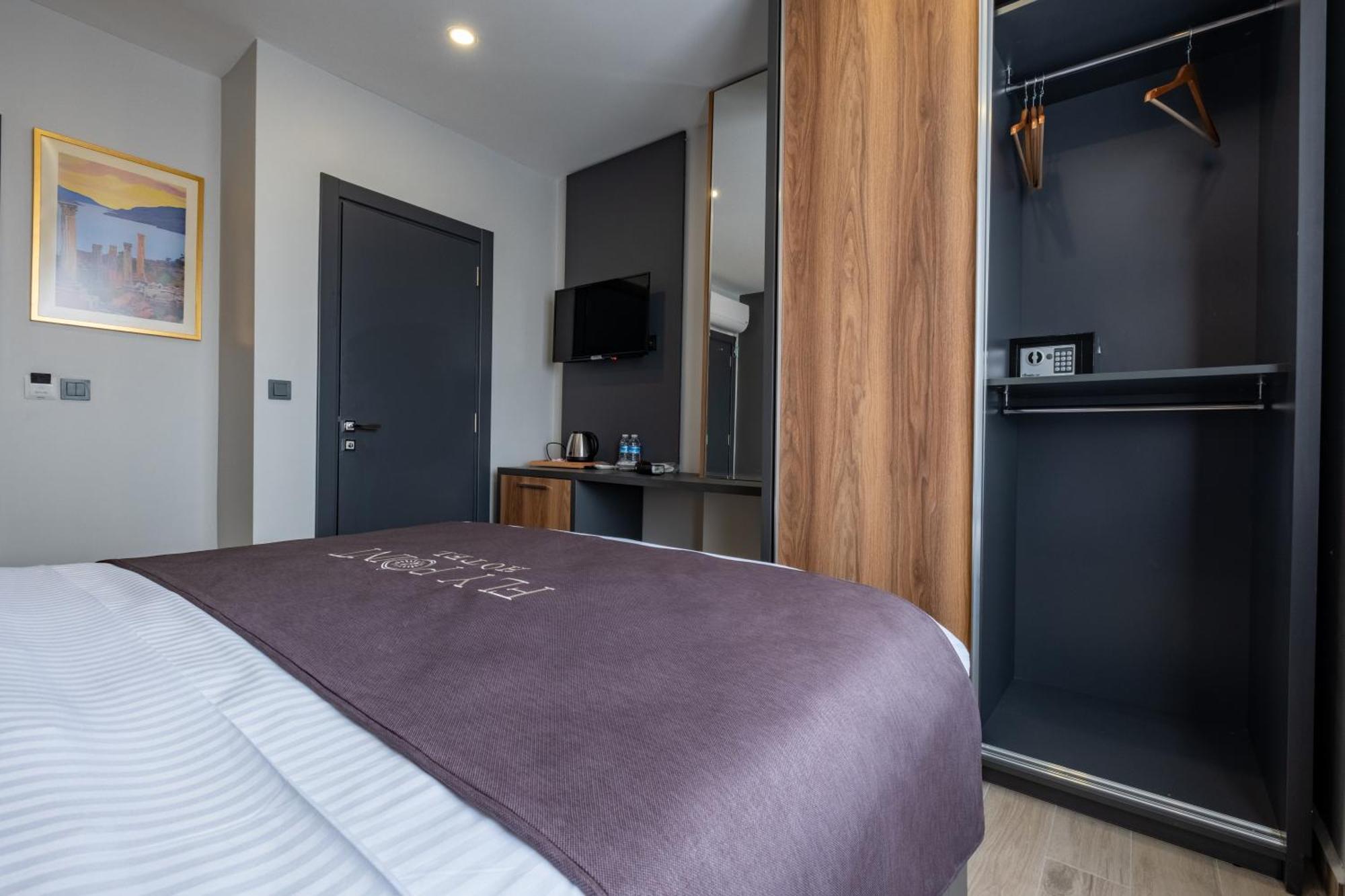 Fly Point Airport Hotel Arnavutkoy Екстер'єр фото