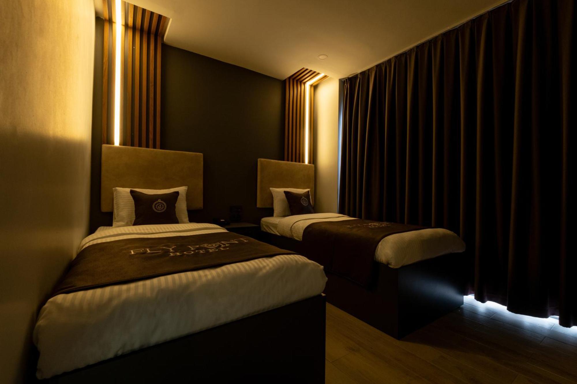 Fly Point Airport Hotel Arnavutkoy Екстер'єр фото