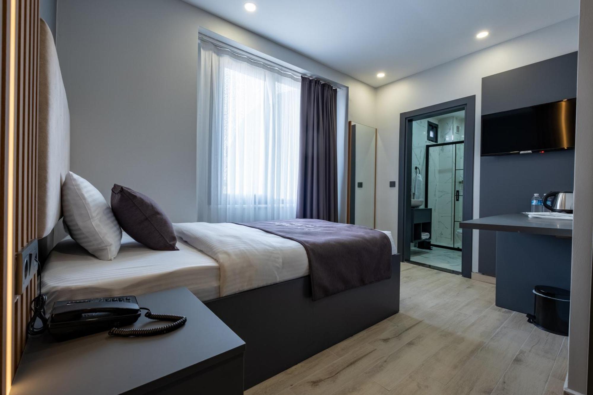 Fly Point Airport Hotel Arnavutkoy Екстер'єр фото