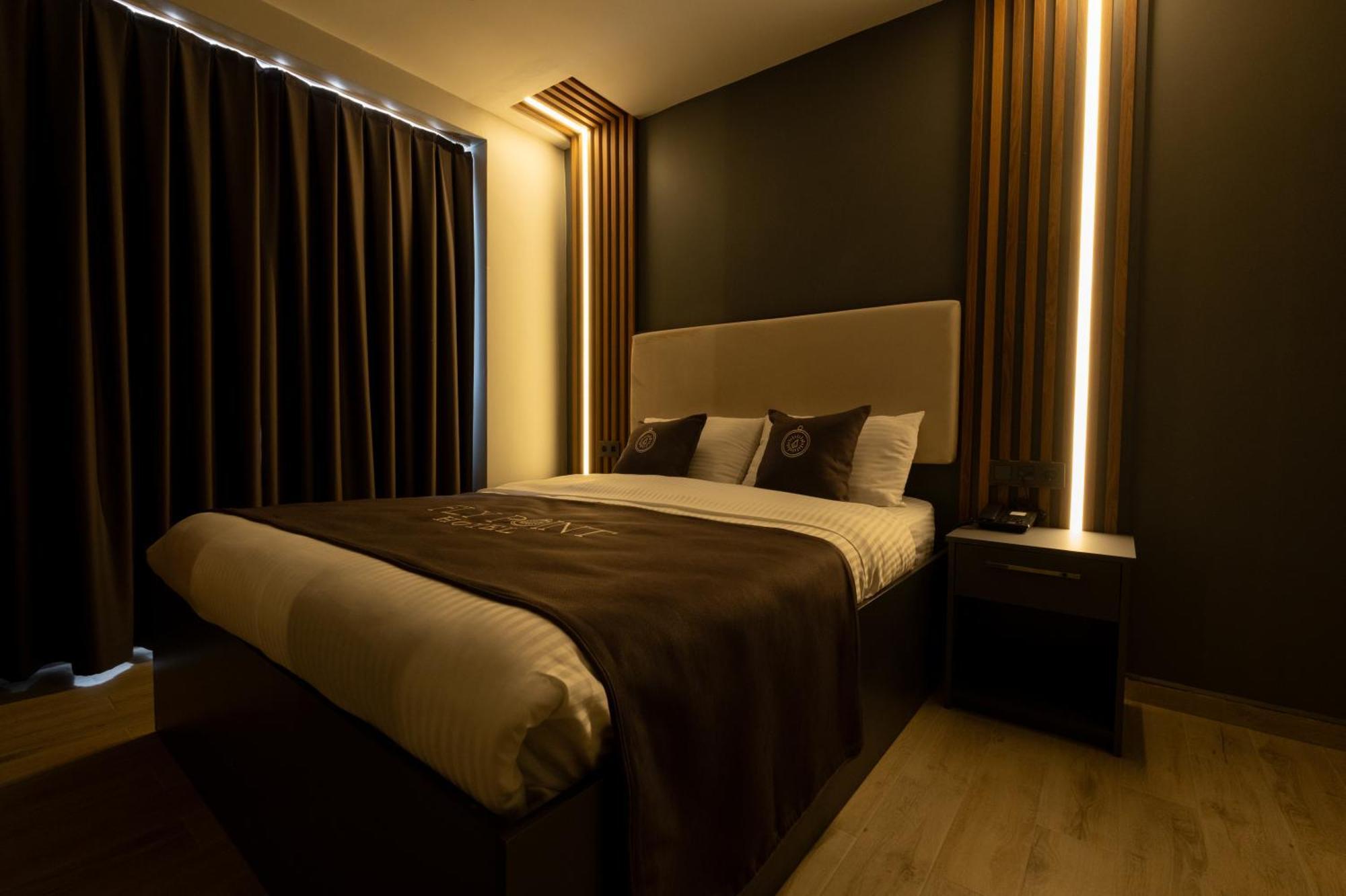 Fly Point Airport Hotel Arnavutkoy Екстер'єр фото